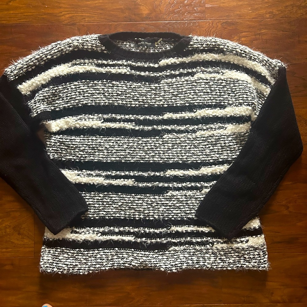 Ivanka Trump Women’s Black and White Fuzzy Sweater, Size XL